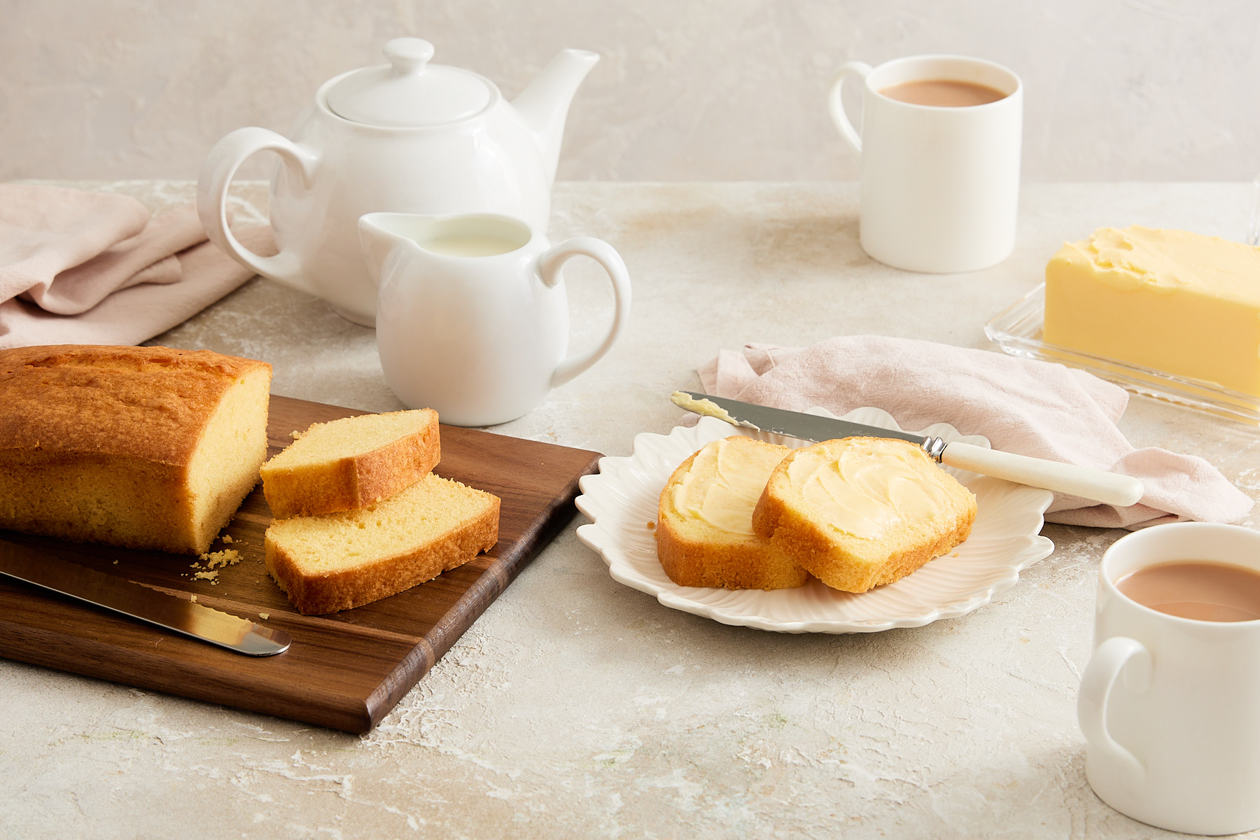 Yorkshire Baking Co. Classic Madeira Mega Loaf Cake